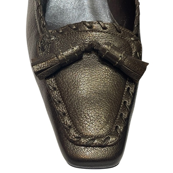 STUART WEITZMAN PEWTER KITTEN HEEL SQUARE TOE LOAFERS SZ 10 M EUC - Picture 8 of 12